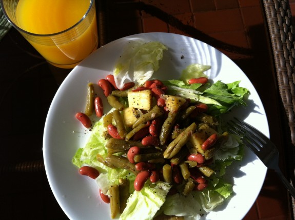 Quick Breakfast Bean Salad